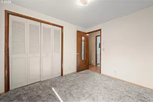 2215 Princeton Dr, Eugene, OR 97405 - Photo 34