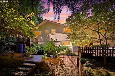2210 SW Broadway Dr, Portland, OR 97201 - Photo 4