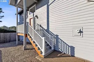 2865 NW Neptune Ave, Lincoln City, OR 97367 - Photo 40