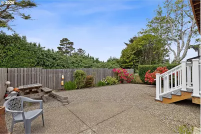 2865 NW Neptune Ave, Lincoln City, OR 97367 - Photo 32