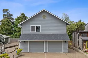 2865 NW Neptune Ave, Lincoln City, OR 97367 - Photo 38