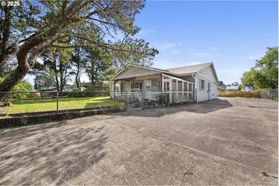 22 NW Cedar Ave, Warrenton, OR 97146 - Photo 32