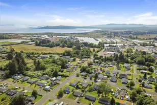 22 NW Cedar Ave, Warrenton, OR 97146 - Photo 36