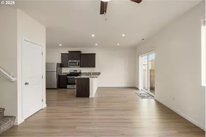 3974 SW Knapp Dr, Gresham, OR 97080 - Photo 6