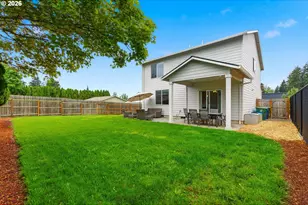 21180 Peyton Cir, Aurora, OR 97002 - Photo 26