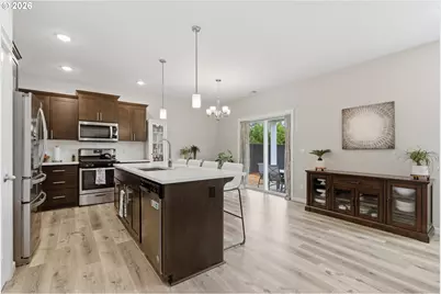 21180 Peyton Cir, Aurora, OR 97002 - Photo 10