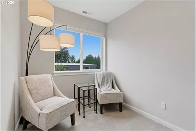 21180 Peyton Cir, Aurora, OR 97002 - Photo 12