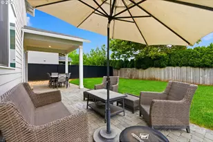 21180 Peyton Cir, Aurora, OR 97002 - Photo 24
