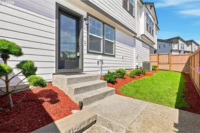 8095 SE Kinnaman St, Hillsboro, OR 97123 - Photo 28