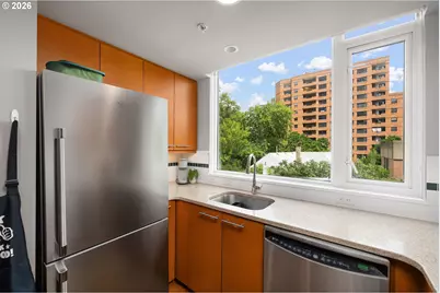 1500 SW 11th Ave #307, Portland, OR 97201 - Photo 18
