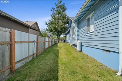 1313 1st St, Tillamook, OR 97141 - Photo 22