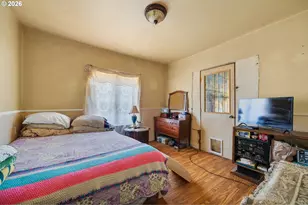 1313 1st St, Tillamook, OR 97141 - Photo 8
