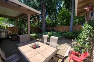 2625 SW 75th Terrace, Portland, OR 97225 - Photo 42