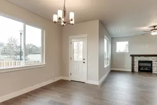 798 NE Saling Dr E, Estacada, OR 97023 - Photo 18