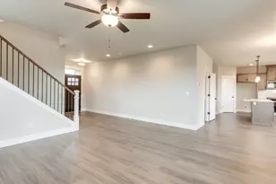 798 NE Saling Dr E, Estacada, OR 97023 - Photo 4