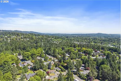 2140 SW Knollcrest Dr, Portland, OR 97225 - Photo 34
