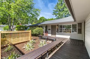 2140 SW Knollcrest Dr, Portland, OR 97225 - Photo 2