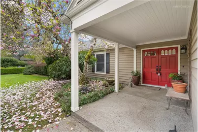 17359 Wren Ct, Lake Oswego, OR 97034 - Photo 4