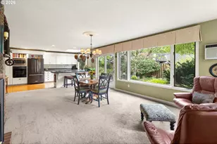 17359 Wren Ct, Lake Oswego, OR 97034 - Photo 10