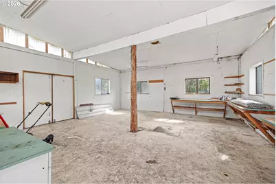 1250 N 3rd Ave, Powers, OR 97466 - Photo 38