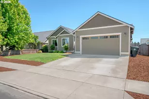 575 Egret Ave, Halsey, OR 97348 - Photo 2