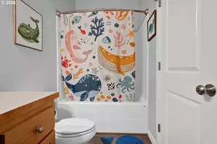 575 Egret Ave, Halsey, OR 97348 - Photo 24