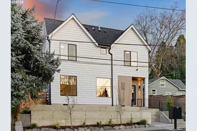 11078 SW 61st Ave #5, Portland, OR 97219 - Photo 1