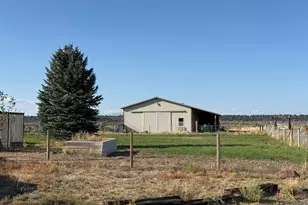 87479 N Star Ln, Christmas Valley, OR 97641 - Photo 4