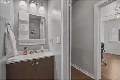 817 N Main St, Brownsville, OR 97327 - Photo 20