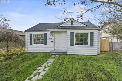 2949 Dover St, Longview, WA 98632 - Photo 2