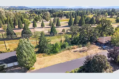 Sw Bayou Dr #700, McMinnville, OR 97128 - Photo 6