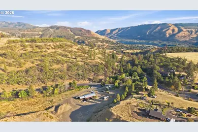 7 Canyon Rd, Lyle, WA 98635 - Photo 10