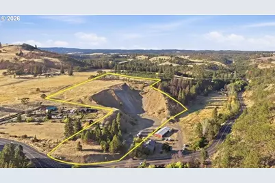 7 Canyon Rd, Lyle, WA 98635 - Photo 2