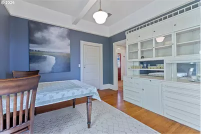 7608 S Hood Ave, Portland, OR 97219 - Photo 10