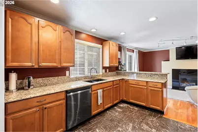 20762 SW Longacre St, Beaverton, OR 97003 - Photo 10