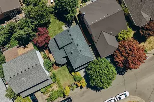20762 SW Longacre St, Beaverton, OR 97003 - Photo 4