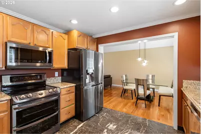 20762 SW Longacre St, Beaverton, OR 97003 - Photo 12