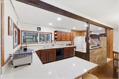 1115 Juniper St, Sweet Home, OR 97386 - Photo 6