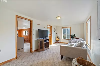 138 N Dolphin St, Rockaway Beach, OR 97136 - Photo 6