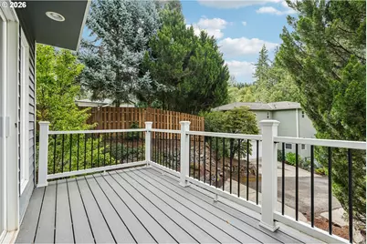 9567 SW Spring Crest Dr, Portland, OR 97225 - Photo 38