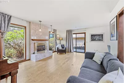 15625 NE Fargo Ct, Portland, OR 97230 - Photo 20