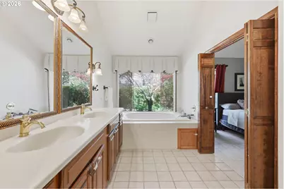 15625 NE Fargo Ct, Portland, OR 97230 - Photo 30