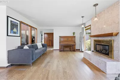 15625 NE Fargo Ct, Portland, OR 97230 - Photo 18