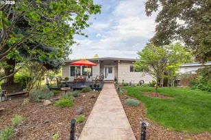 1205 Aspen Dr, La Grande, OR 97850 - Photo 1