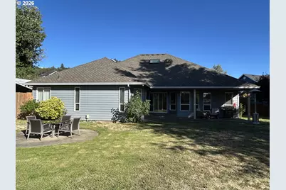 251 Martha Dr, Winchester, OR 97495 - Photo 36