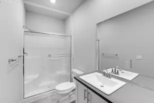 3329 SW 209th Ave, Hillsboro, OR 97123 - Photo 14