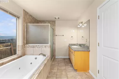 4467 Melody Ln, Roseburg, OR 97471 - Photo 18