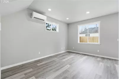 3155 NE 117th Ave, Portland, OR 97220 - Photo 10