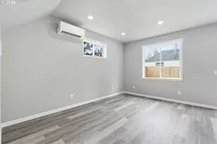 3155 NE 117th Ave, Portland, OR 97220 - Photo 10