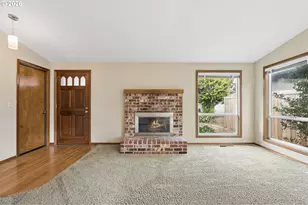 9350 SW Julia Pl, Tigard, OR 97224 - Photo 10